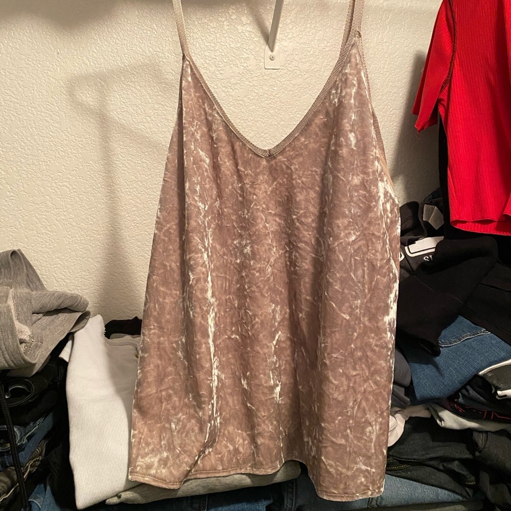 ✨Zara✨ Velvet tank
